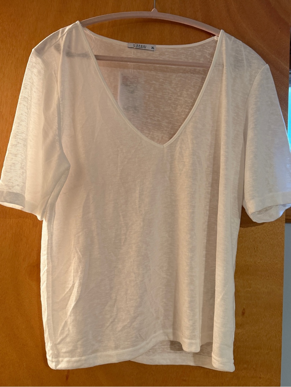 Tifosi Optics White V-Neck Short Sleeve Tee